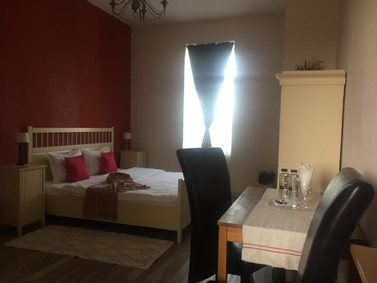 Apartmán Casa Miriam Paulis Exteriér fotografie