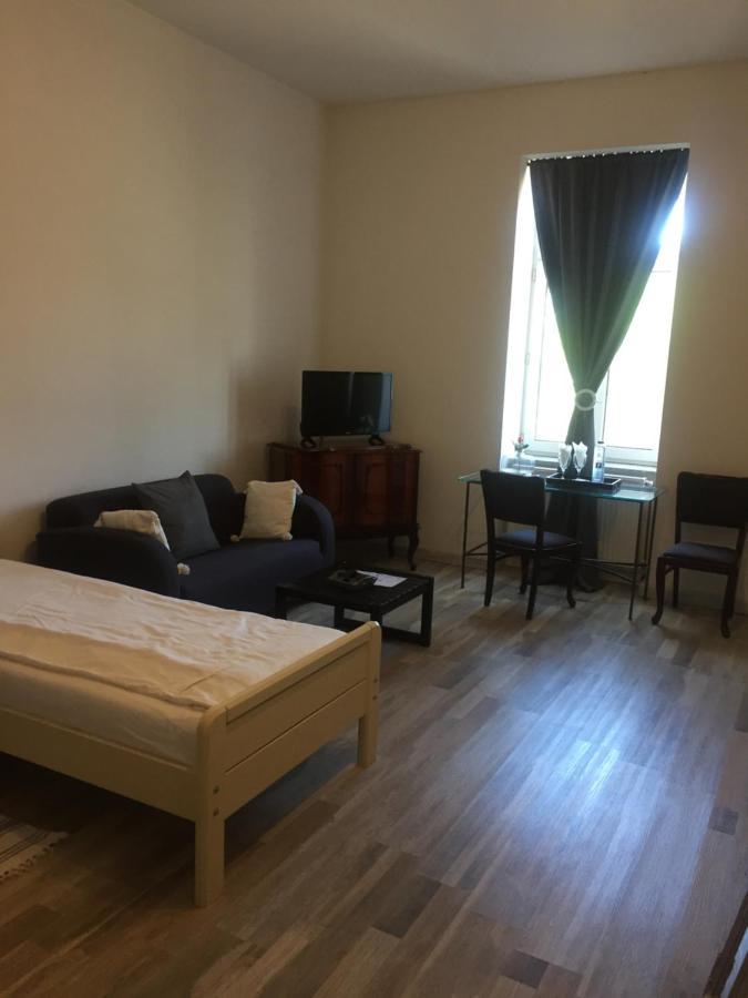 Apartmán Casa Miriam Paulis Exteriér fotografie